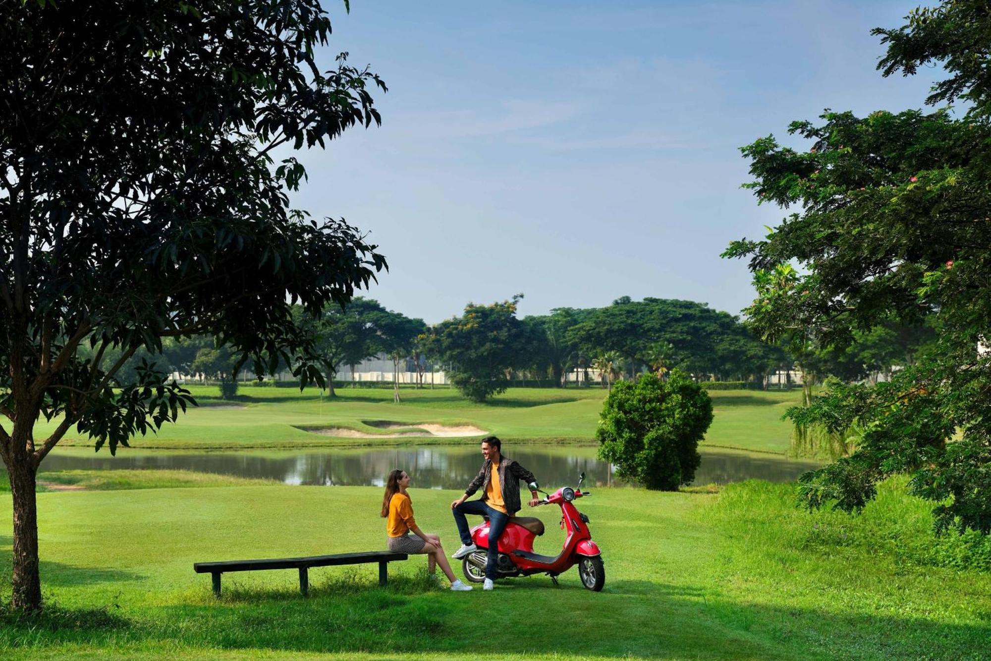 Four Points By Sheraton Surabaya, Pakuwon Indah Экстерьер фото