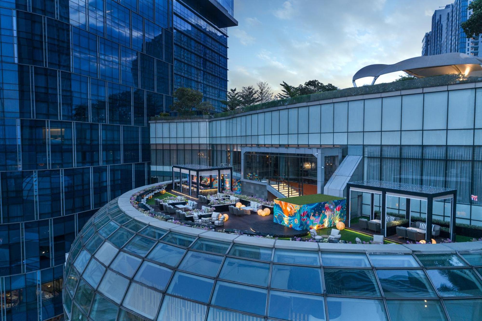 Four Points By Sheraton Surabaya, Pakuwon Indah Экстерьер фото