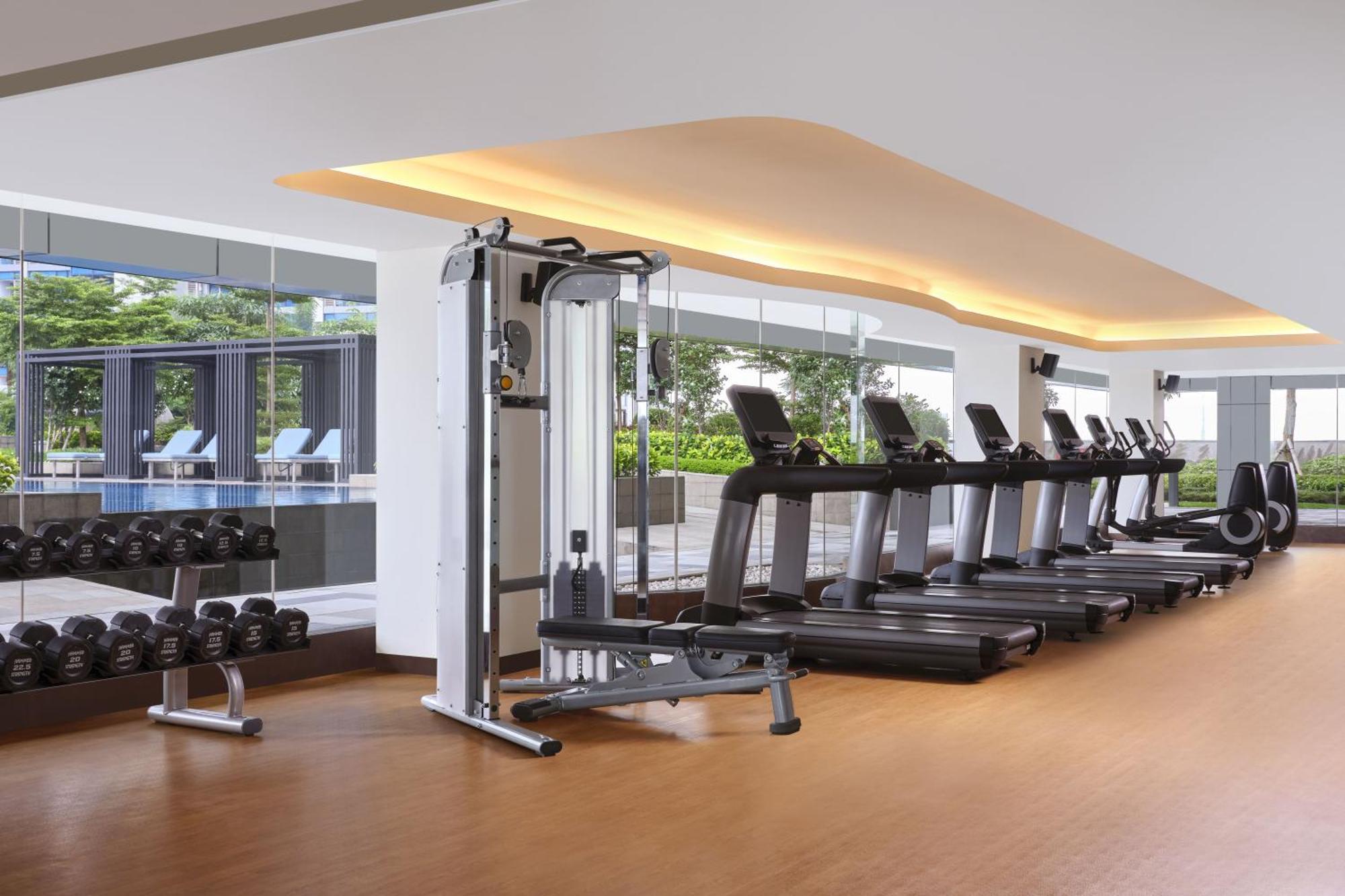 Four Points By Sheraton Surabaya, Pakuwon Indah Экстерьер фото