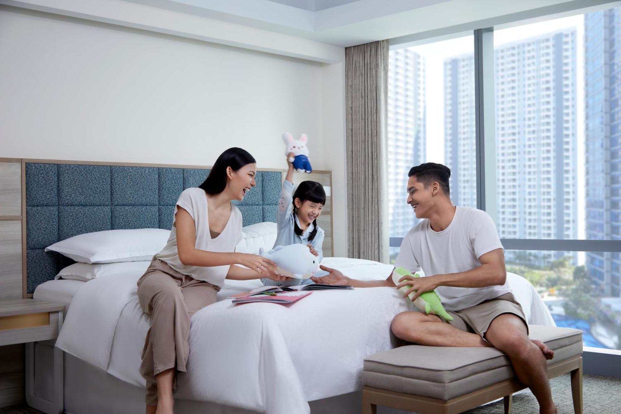 Four Points By Sheraton Surabaya, Pakuwon Indah Экстерьер фото