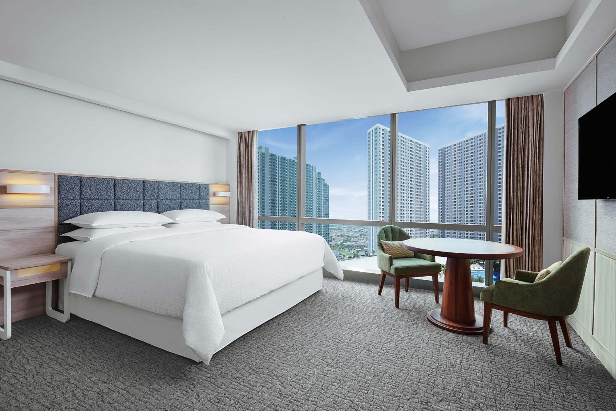 Four Points By Sheraton Surabaya, Pakuwon Indah Экстерьер фото