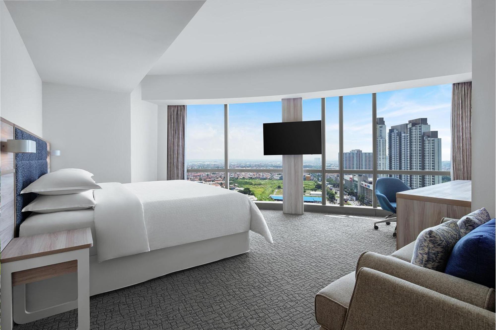 Four Points By Sheraton Surabaya, Pakuwon Indah Экстерьер фото